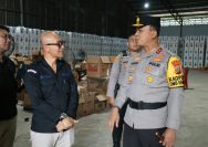 Cek Gudang Logistik KPU dan Kantor Bawaslu Kabupaten Minahasa Utara, Kapolda Sulut Irjen Pol Yudhiawan didampingi Karo Ops Kombes Pol Mugi