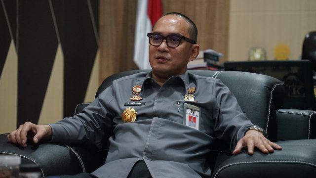 Coffee morning Kepala Kantor Wilayah Kementerian Hukum dan HAM Sulawesi Utara Ronald Lumbuun bersama Kepala Divisi Administrasi John Batara, Kepala Divisi Pemasyarakatan Aris Munandar, Kepala Divisi Keimigrasian, dan Kepala Divisi Pelayanan Hukum dan HAM Rudy Hendra Pakpahan