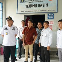 Pemetaan, Mendekati pemilu 2024, Kepala Kantor Wilayah Kementerian Hukum dan HAM Sulawesi Utara Ronald Lumbuun bersama Kepala Divisi Administrasi John Batara, Kepala Divisi Pemasyarakatan Aris Munandar dan Kepala Divisi Keimigrasian Syamsul Sitorus melakukan peninjauan pemetaan Tempat Pemungutan Suara (TPS) Lokasi Khusus Pemilu di Lapas Kelas IIA Manado dan Rumah Tahanan Negara Kelas IIA Manado.