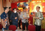 Tiga organisasi keagamaan di Sulawesi Utara mendapat kunjungan silaturahmi dari Kapolda Sulawesi Utara Irjen Pol Yudhiawan didampingi sejumlah pejabat utama Polda Sulut, Jumat (12/1/2024).