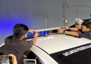 Telegram,  Polri memerintahkan kepada seluruh jajaran Polri untuk menutup lampu rotator belakang kendaraan dinas menggunakan kaca film 20 persen.