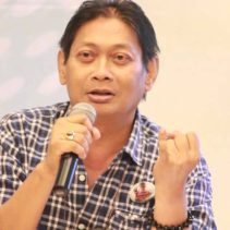 Profesor Hermawan Sulistyo