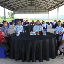 Perkokoh sinergitas dengan media massa, Danlanud Sam Ratulangi Marsma TNI Ramot C.P. Sinaga, S.E., M.Han., mengadakan “Coffee Morning” bersama wartawan di Shelter Base Ops Baru Lanud Sam Ratulangi, Manado, Sulawesi Utara. Selasa (23/1/2024).