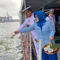 Tabur, dalam rangka memperingati Hari Dharma Samudera tahun 2024 yang bertemakan "Kobarkan Semangat Prajurit Jalasena yang Tangguh Profesional dan Modern ".