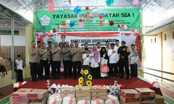 Serahkan Bansos di Pesantren Asy Syafiq Nurul Hidayah Sea, ini Pesan Kapolda Sulut