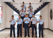 Danlanud Sam Ratulangi Marsma TNI Ramot C.P. Sinaga, S.E., M.Han., pada Acara Kenaikan Pangkat personel Lanud Sam Ratulangi Periode 1 April 2024 di Lapangan Apel Lanud Sam Ratulangi, Manado. Sulawesi Utara. Senin (1/4/2024).