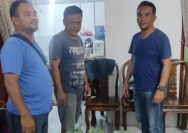  Satres Narkoba Polresta Manado melancarkan kegiatan KRYD (Kegiatan Rutin Yustisi dan Dialog) di Kelurahan Teling Atas Lk VII, Kecamatan Wanea, Kota Manado, Sabtu (27/4/2024).