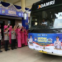 Rombongan Mudik Gratis Lebaran 1445 H Dilepas Kapolda Sulut