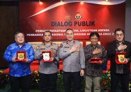 Divisi Humas Polri mengelenggarakan dialog publik 'Perkuat Persatuan Bangsa, Lanjutkan Agenda Pembangunan Nasional Menyongsong Indonesia Emas 2045" di Veranda Hotel Pakubuwono, Jakarta Selatan, Rabu (29/5/2024).