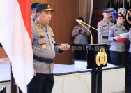 Kapolri Gelar Kenaikan Pangkat 17 Pati-Pamen Polri