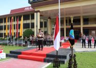 Kapolda Sulawesi Utara Irjen Pol Yudhiawan menutup tradisi pembaretan Bintara Remaja Polri lulusan tahun 2023 (Angkatan 50), yang digelar di Lapangan Presisi Polda Sulut, Sabtu (4/5/2024) pagi.