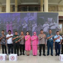 Polda Sulut dan Polres Jajaran Salurkan 8000 Paket Bantuan Sosial