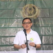 Rektor Unsrat Prof. Oktovian B.A. Sompie (Foto : Dok Unsrat)