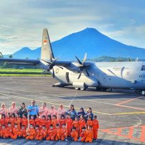 Tumbuhkan Minat Dirgantara, TK Angkasa Lanud Sam Ratulangi Lihat Lebih Dekat Super Hercules