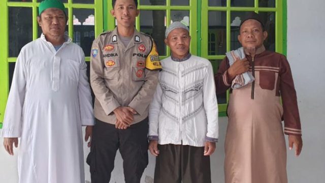 Polsek Singkil Lakukan Paja Somat untuk Kenyamanan Ibadah Sholat Jumat