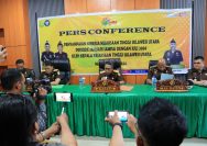 Kepala Kejaksaan Tinggi Sulut, Andi Muhammad Taufik paparkan kinerja  Kejati Sulut periode Januari hingga Juli 2024, di ruang penkum, Senin (22/7/2024).