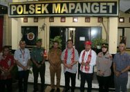 Polsek Mapanget mendapat kunjungan dari Tim Kompolnas RI dipimpin langsung oleh Ketua Harian Kompolnas Irjen Pol Purn Benny Mamoto didampingi Komisioner Kompolnas H. Muhammad Dawam, Rabu (10/7/2024)