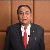 Ketua Komisi III DPR RI Bambang Wuryanto menyampaikan Ucapan Hari Bhayangkara ke-78 kepada Polri. Dia berharap agar Polri selalu menjadi pelindung dan pengayom yang adil bagi masyarakat