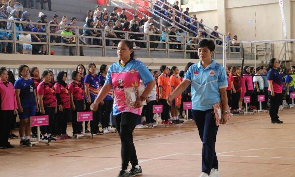 Pengurus Daerah Bhayangkari Sulawesi Utara menggelar pertandingan bola voli Bhayangkari Cup, dalam rangka Hari Kesatuan Gerak Bhayangkari (HKGB) ke-72.