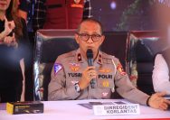 Korlantas Polri mengumumkan adanya perubahan tampilan Surat Izin Mengemudi (SIM) yang akan dikeluarkan ke depan.