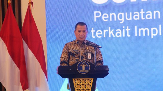 Dirjen,  Direktur Jenderal Hak Asasi Manusia, Dhahana Putra