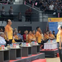 Irjen Pol. Dedi Prasetyo Asisten Kapolri Bidang Sumber Daya Manusia yang juga ketua harian Komite Olahraga Polri (KOP), ,Rabu (21/08/2024) membuka kejuaraan voli memperebutkan piala Kapolri 2024 di Pontianak, Kalimantan Barat.