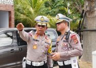 Kawal, Polri menyiapkan 1.438 personel dari satuan lalulintas untuk mengawal para tamu VVIP-VIP hingga delegasi KTT Indonesia-Africa Forum (IAF) ke-2 dan High Level Forum on Multi Stakeholders Partnership (HLF MSP) di Bali.