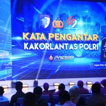 Kakorlantas Polri Irjen Pol. Aan Suhanan menyatakan pihaknya tengah mengembangkan aplikasi Traffic Attitude Record.