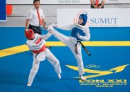 Atlet Taekwondo Polri Bripda Rizky Anugrah Prasetyo yang mewakili provinsi Jawa Timur berhasil merebut medali emas pada PON XXI Aceh Sumut.