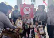 Polsek Wori melaksanakan pengamanan yang cermat dalam rangka kegiatan bakti sosial memperingati Hari Jadi Polwan ke-76.