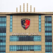 Bareskrim Polri berhasil menyita sejumlah aset milik terpidana narkoba Hendra Sabarudin sebesar Rp221 miliar dari kasus tindak pidana pencucian uang (TPPU).
