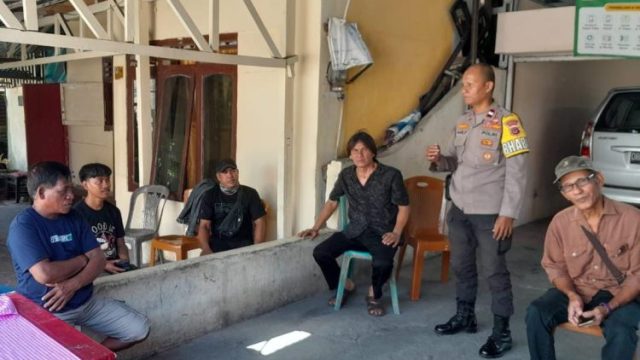 Polresta Manado kembali menunjukkan komitmennya dalam mendekatkan diri dengan masyarakat melalui kegiatan Minggu Kasih yang digelar pada Minggu, 25 Agustus 2024.
