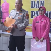 Suasana haru dan penuh kehangatan menyelimuti Polsek Wenang saat mereka merayakan upacara pelepasan purnabhakti untuk dua sosok yang telah memberikan pengabdian tanpa kenal lelah, AKP Agus Suwandi dan IPDA Parnoto.