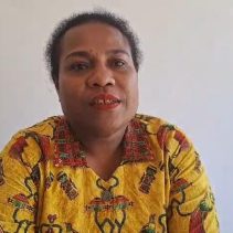 Tokoh Perempuan Papua Sofie Mubefor