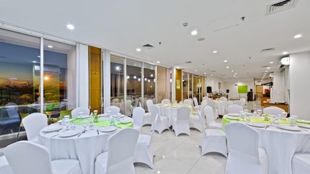 Whiz Prime Hotel Megamas Manado Tawarkan Paket Ulang Tahun Spesial