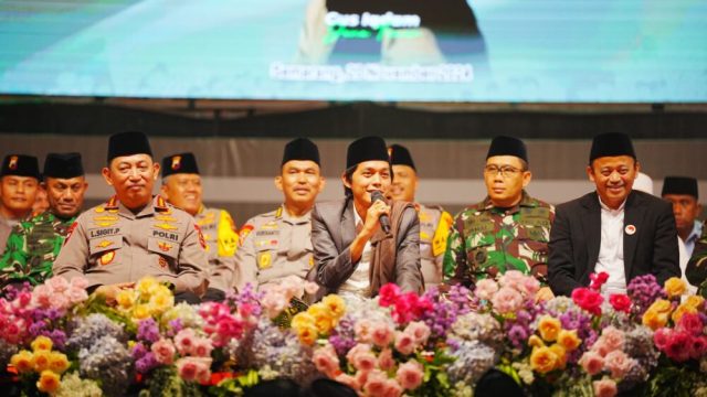 Kapolri Jenderal Polisi Drs. Listyo Sigit Prabowo dan Panglima TNI Jenderal Agus Subiyanto menghadiri doa bersama lintas agama, TNI, Polri