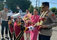Personel Polres Sambut Kedatangan Kapolres Minsel yang Baru