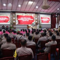 Polresta Manado Rayakan Natal
