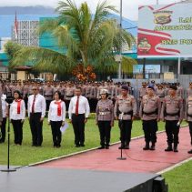 Kapolda Sulawesi Utara Irjen Pol Roycke Harry Langie mengingatkan seluruh personel Polda Sulut dan jajaran agar meningkatkan kinerjanya di tahun 2025.