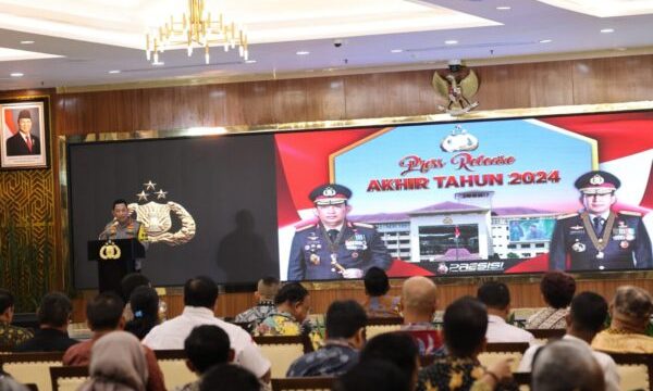 Kapolri Jenderal Pol. Listyo Sigit Prabowo menegaskan komitmennya untuk mengedepankan pendekatan restorative justice.