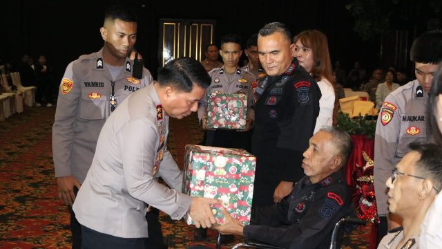 Polda Sulut Gelar Ibadah Natal 2024