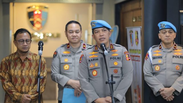 Polri kembali menegaskan komitmennya untuk transparansi dan ketegasan dalam menangani pelanggaran disiplin yang melibatkan anggota kepolisian.