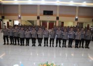 Kadivhumas Polri Irjen Pol Sandi Nugroho Nugroho membuka pelatihan Bakomsus Humas Polri Tahun Anggaran 2025. Kegiatan tersebut diikuti oleh 100 anggota Humas Polri.