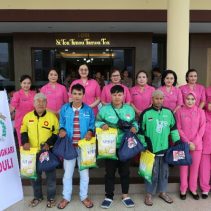 Polda Sulawesi Utara bekerja sama dengan instansi terkait lainnya menggelar Bazar Ramadhan Polri Presisi, dirangkaikan dengan Baksos Ramadhan Bhayangkari 2025.