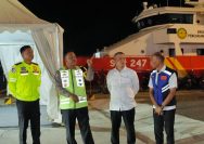 Kakorlantas Polri Irjen Pol Drs. Agus Suryonugroho S.H, M.Hum bersama Menteri Perhubungan (Menhub) Dudy Purwagandhi meninjau kondisi Pelabuhan Merak, Banten, Minggu (23/3/2025).