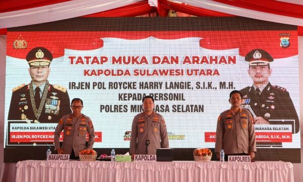 Kapolda Sulawesi Utara Irjen Pol Roycke Harry Langie kembali mengingatkan personel Polri agar melaksanakan tugas dengan baik, yaitu menjaga kamtibmas, melindungi, mengayomi dan melayani masyarakat.