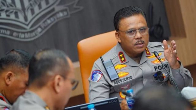 Korlantas Polri menggelar rapat persiapan pengamanan yang dipimpin langsung oleh Kakorlantas Polri Irjen Pol Agus Suryonugroho bersama para pejabat utama Korlantas Polri.