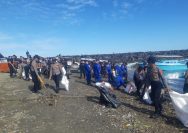 Polda Sulawesi Utara (Sulut) dan jajaran turut berpartisipasi dalam Apel Bersama dan Aksi Bersih Sampah Plastik pada peringatan Hari Lingkungan Hidup Sedunia 2025, yang bertemakan "Hentikan Polusi Plastik", Kamis (5/6).