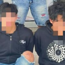 Unit Resmob Satreskrim Polres Minahasa Selatan menangkap seorang tersangka penganiayaan dengan senjata tajam di Kabupaten Minahasa Selatan, Pada Senin (29/9/2025) sekitar pukul 14.30 Wita.