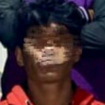 Unit Resmob Satreskrim Polres Minsel berhasil mengamankan seorang pemuda berinisial MB (18) warga Desa Maliku, terduga pelaku pencurian arang di gudang arang Desa Lopana Jaga II Kecamatan Amurang Timur Kabupaten Minahasa Selatan (Minsel), Jumat (26/09/2025) sekitar pukul 01.00 Wita.